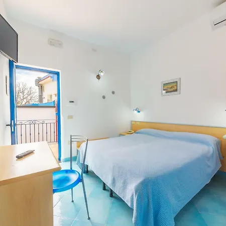 Celeste 3* Procida