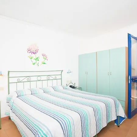 Celeste Hotel