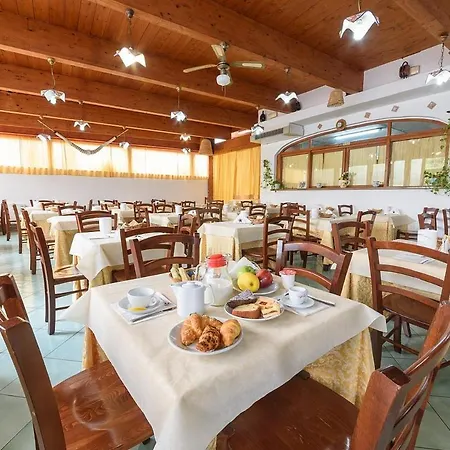 酒店 Celeste 普罗奇达